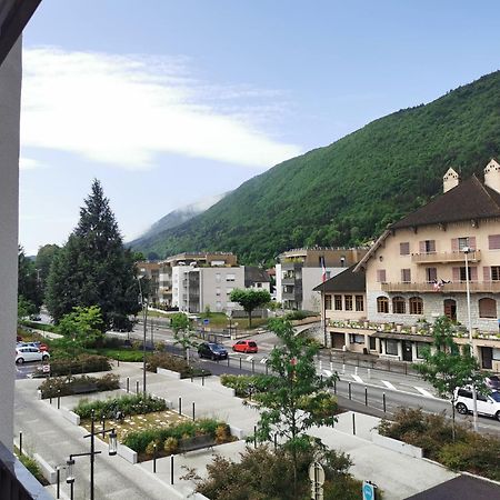 Semnoz & Lac - Wifi - Parking - Netflix - Balcon - Centre-Ville Sevrier Luaran gambar