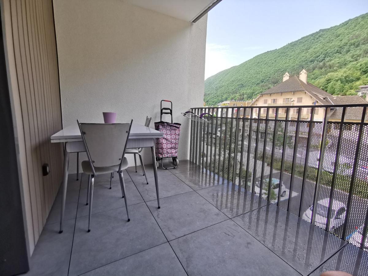 Semnoz & Lac - Wifi - Parking - Netflix - Balcon - Centre-Ville Sevrier Luaran gambar