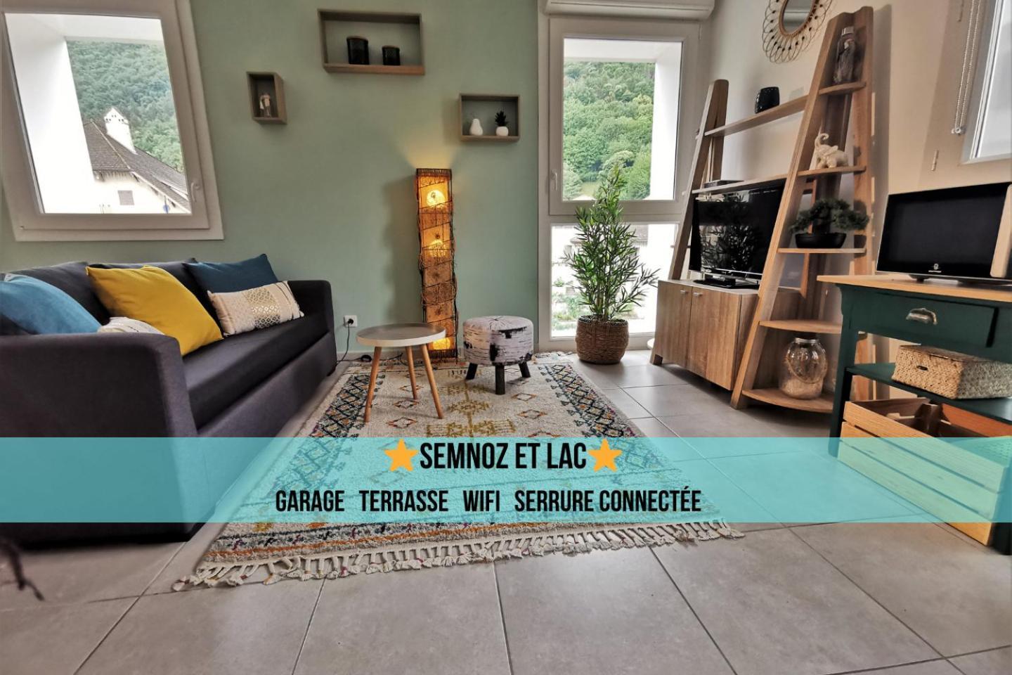 Semnoz & Lac - Wifi - Parking - Netflix - Balcon - Centre-Ville Sevrier Luaran gambar